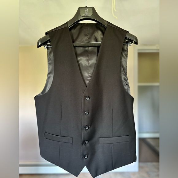 Via Roma Mens Black Suit - Picture 6 of 8